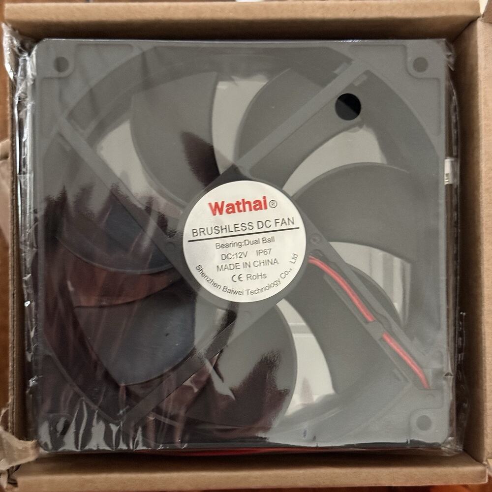 Wathai 140mm Case Fan 12V DC Brushless High Performance Cooling Fan 140x25mm